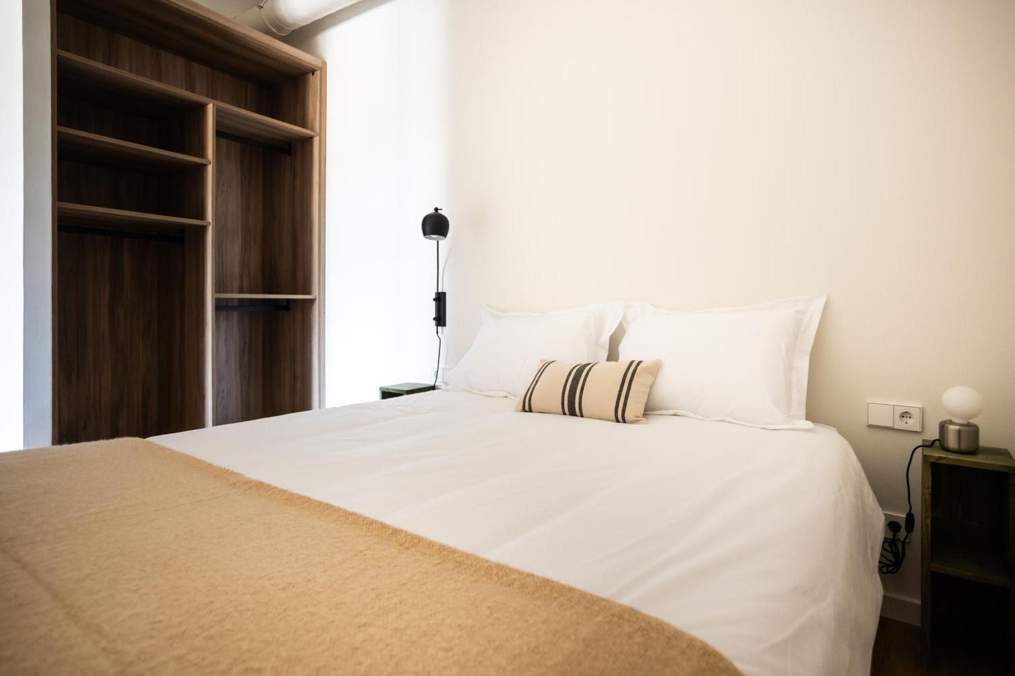 Azcarraga Apartments Овьедо Экстерьер фото